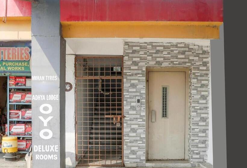 فندق Oyo Flagship Adhya Lodge