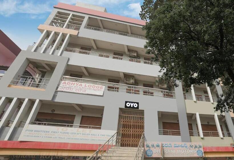 فندق Oyo Flagship Adhya Lodge