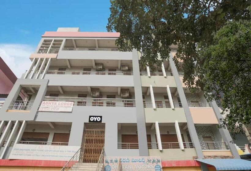 فندق Oyo Flagship Adhya Lodge