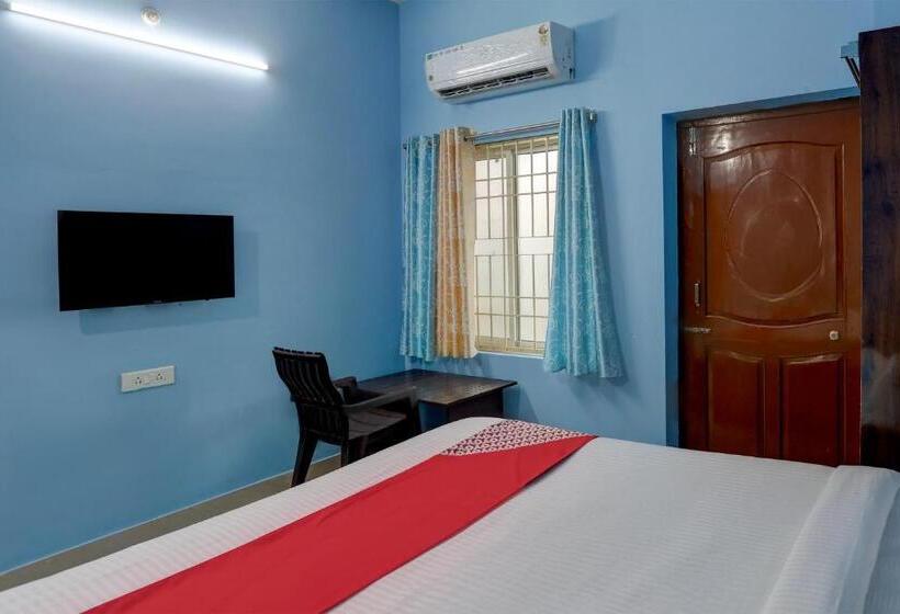 בית מלון כפרי Oyo Flagship Dn Premium Villa