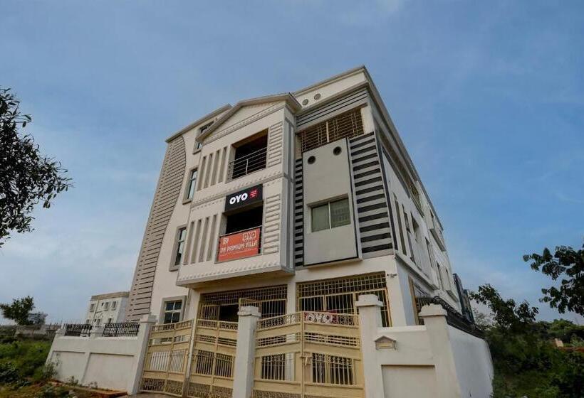 בית מלון כפרי Oyo Flagship Dn Premium Villa