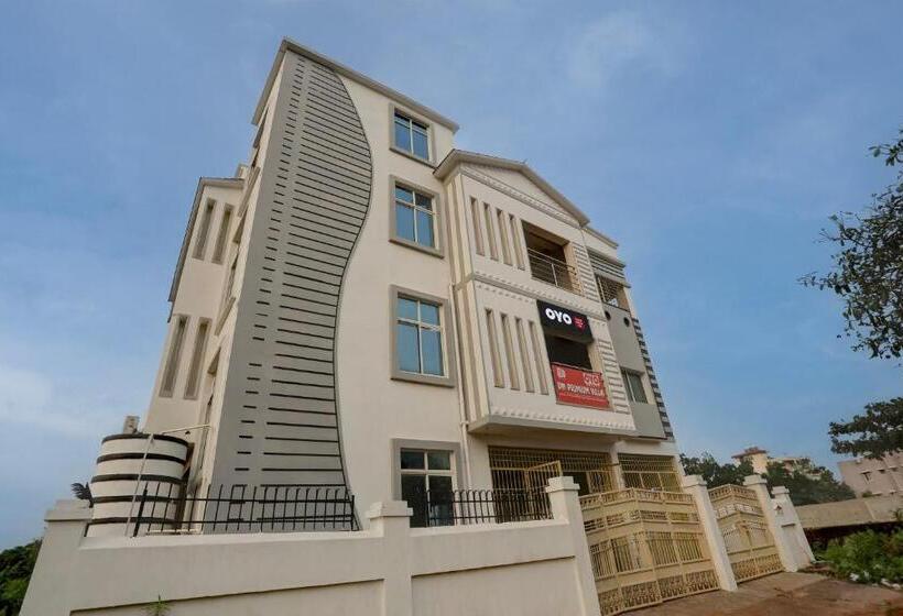 בית מלון כפרי Oyo Flagship Dn Premium Villa