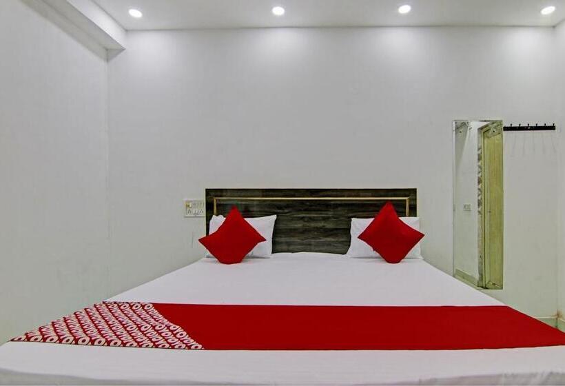 Hotel Oyo Flagship Rk Plaza