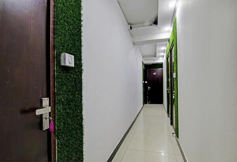 Hotel Oyo Flagship Rk Plaza