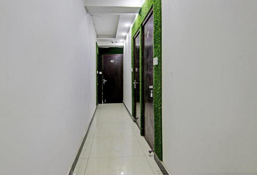 Hotel Oyo Flagship Rk Plaza