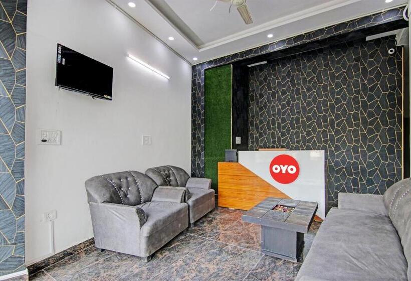 Hotel Oyo Flagship Rk Plaza