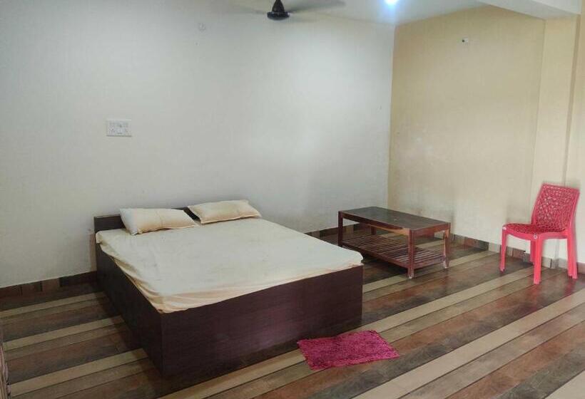 فندق Oyo Kaustubh Restaurant And Lodge