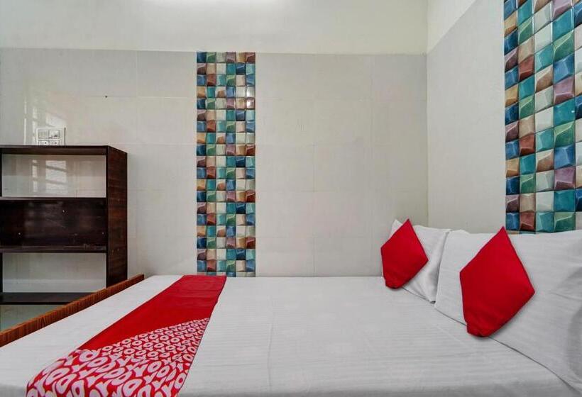 酒店 Oyo Pothini Palace