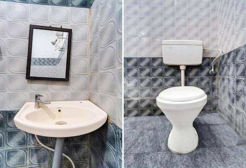 酒店 Oyo Pothini Palace