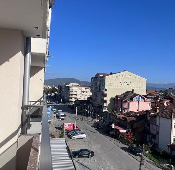 هتل Palace Struga