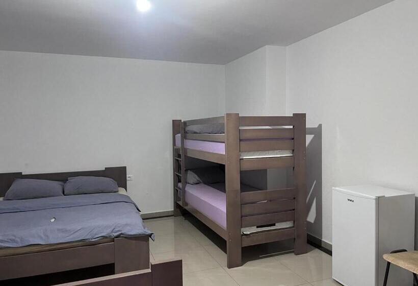 هتل Palace Struga