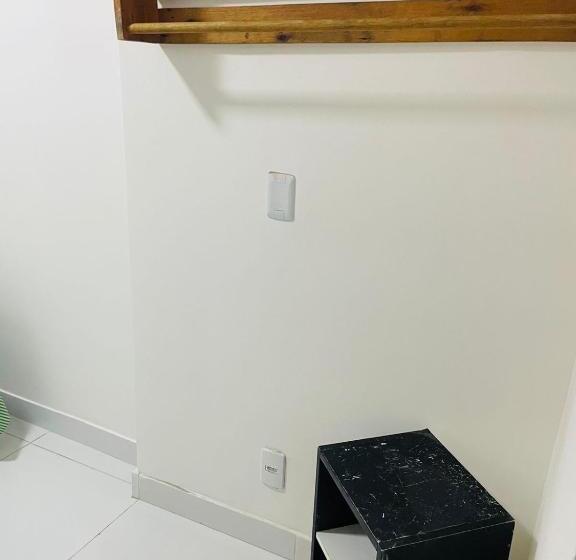 בית מלון כפרי Pousada Hostel Praia Itapua