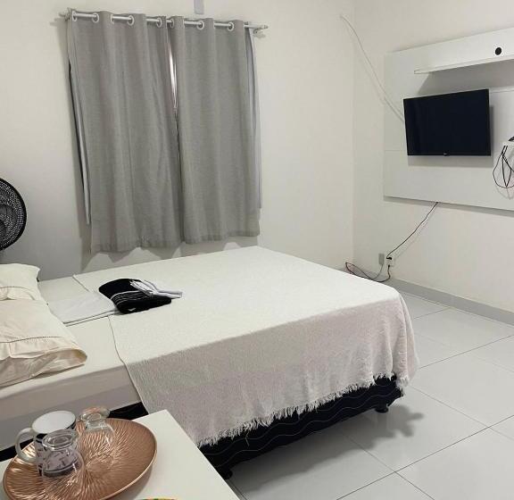 בית מלון כפרי Pousada Hostel Praia Itapua