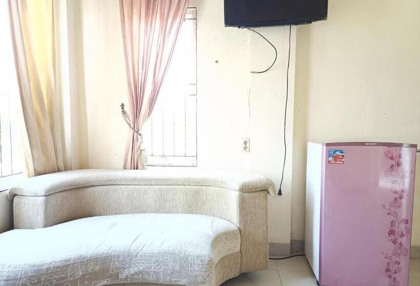 בית מלון כפרי Reddoorz Syariah Near Rumah Sakit Umum Wisata Uit