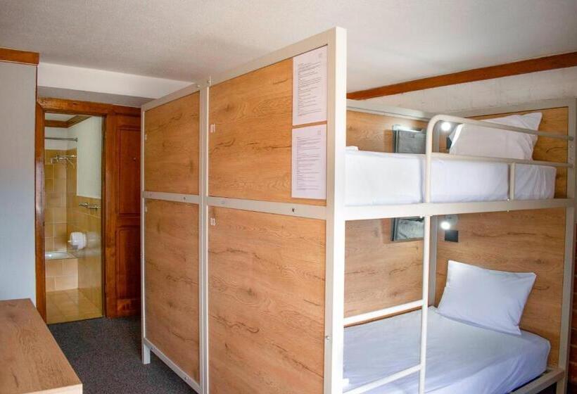 Отель Soy Local San José