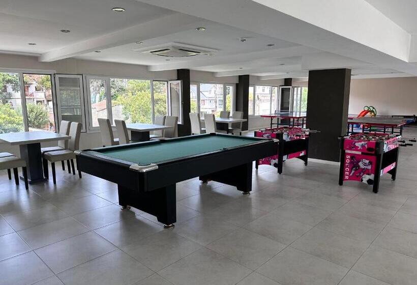 酒店 Suite Del Sol 121