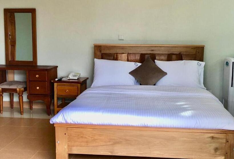 هتل The Address Resort