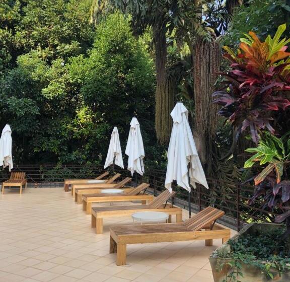 هتل The Address Resort