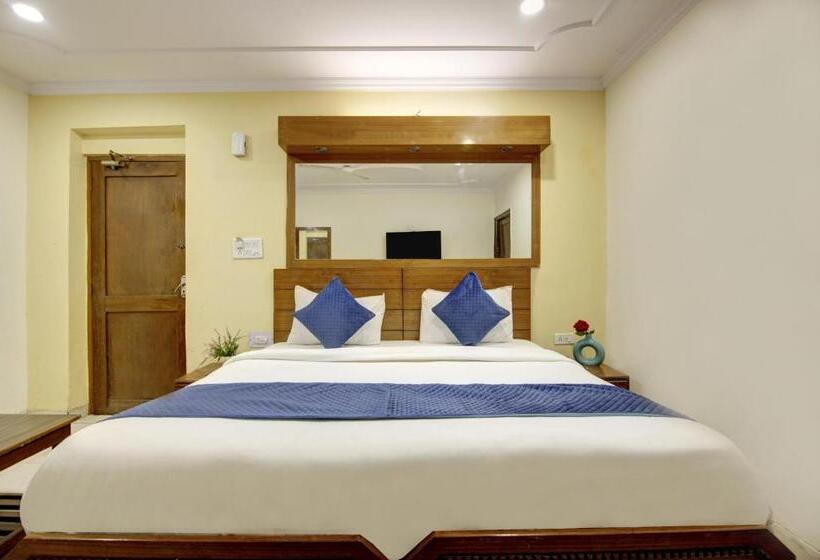 ホテル The Eden Park