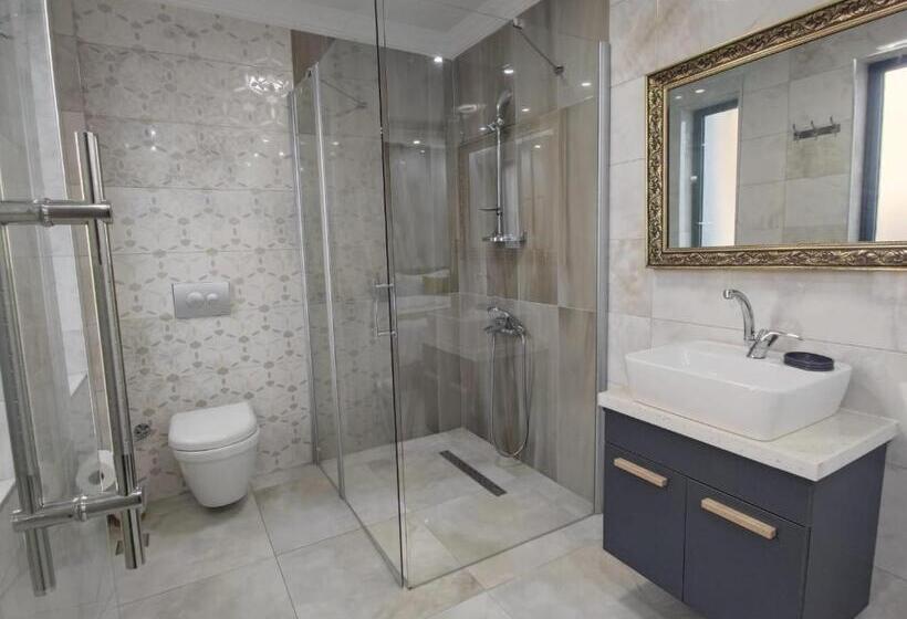 The Elysian Resort Hotel & Restaurant   Bar