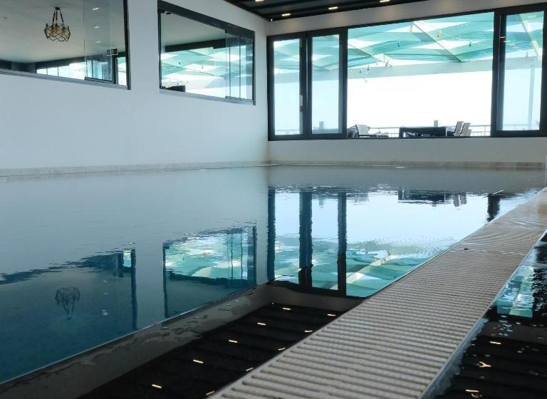 The Elysian Resort Hotel & Restaurant   Bar