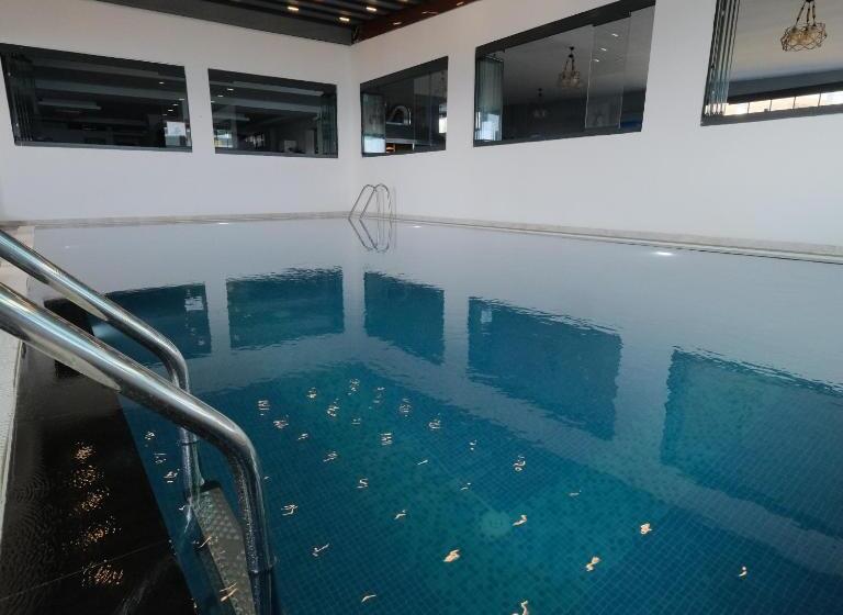 The Elysian Resort Hotel & Restaurant   Bar