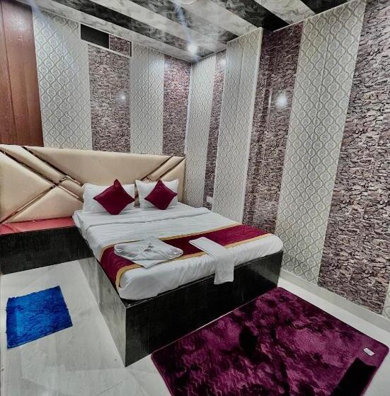 Отель The Shubham India