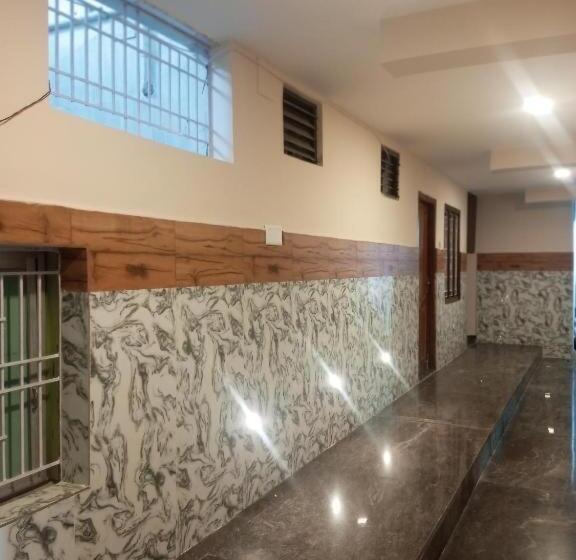 Отель Vel Residency