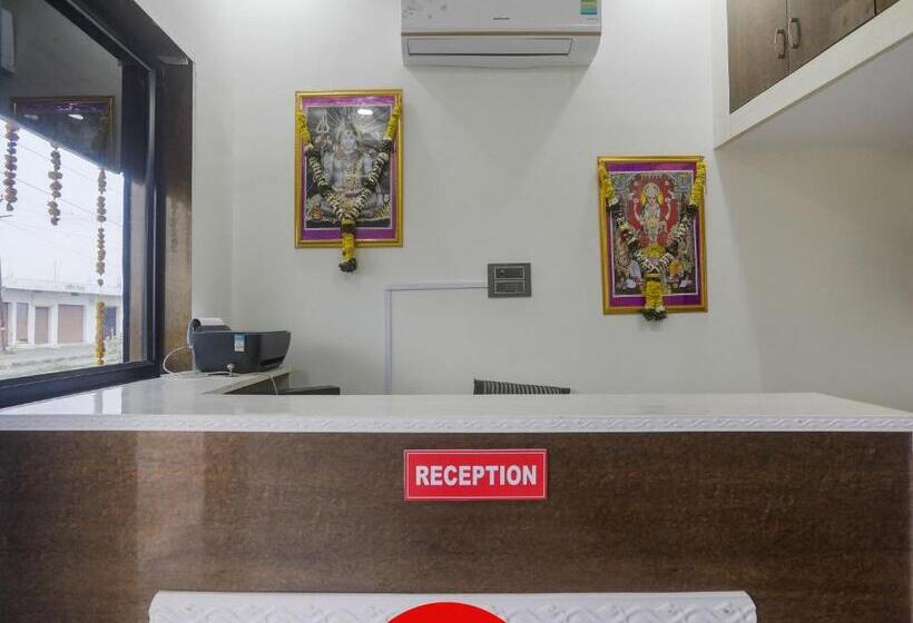 Oyo Flagship Hotel Rahul Service Appartment 2