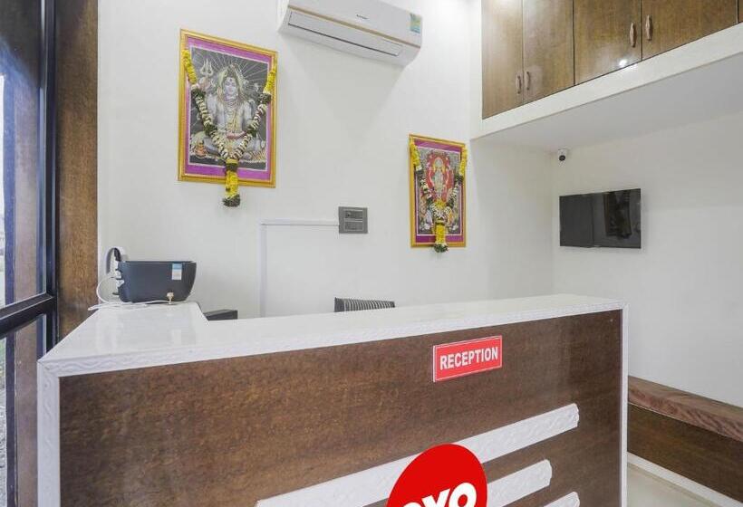 Oyo Flagship Hotel Rahul Service Appartment 2