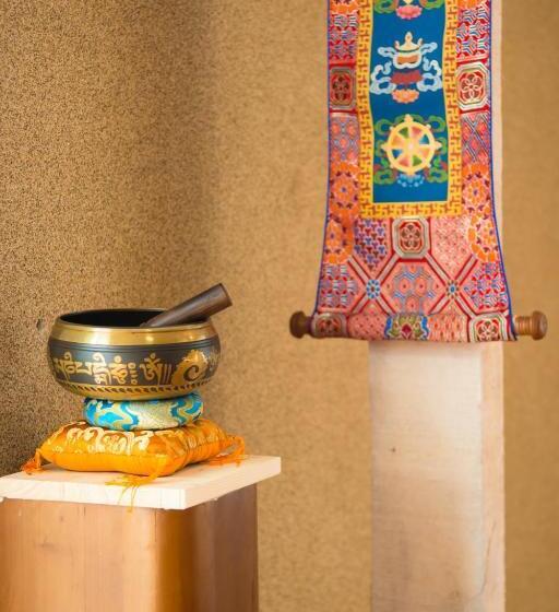 پانسیون стаи за гости в ритрийт център светлина мир любов Guest Rooms In Light Peace Love Center