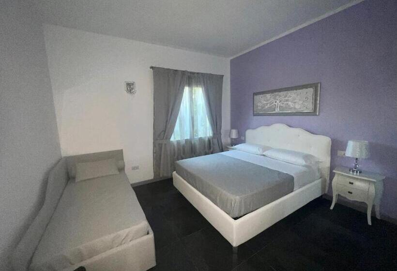 بنسيون Acquamarina Luxury Rooms