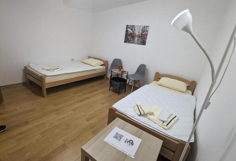 پانسیون Apartments Victory