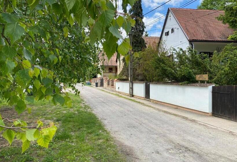 ペンション Bauer Vendégház Püspökszentlászló