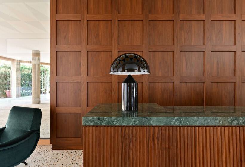 پانسیون Casa Brivio