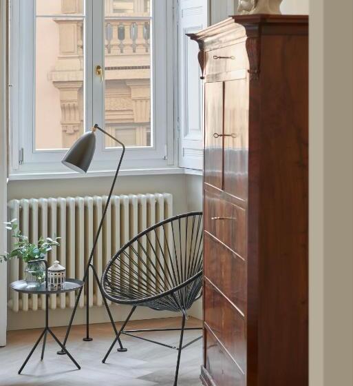 پانسیون Crossing Manzoni