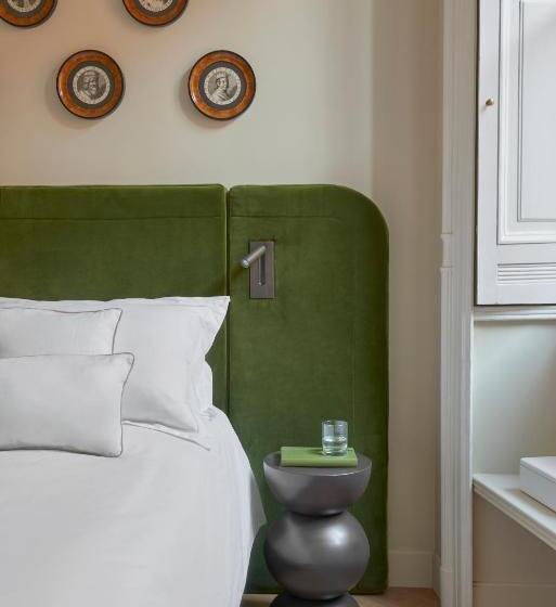 پانسیون Crossing Manzoni