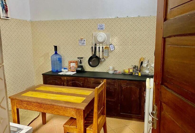 펜션 Nomad Cave  Stonetown