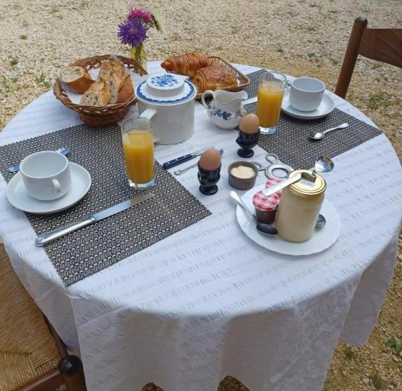 بنسيون Domaine Des Mauves