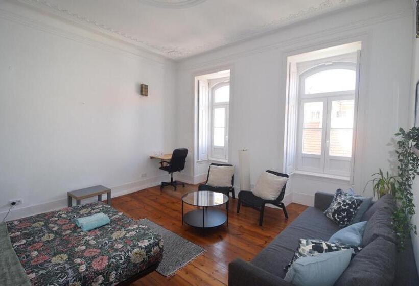 پانسیون Embassy Arriaga Private Elegance Rooms In Stylish Shared Apartment