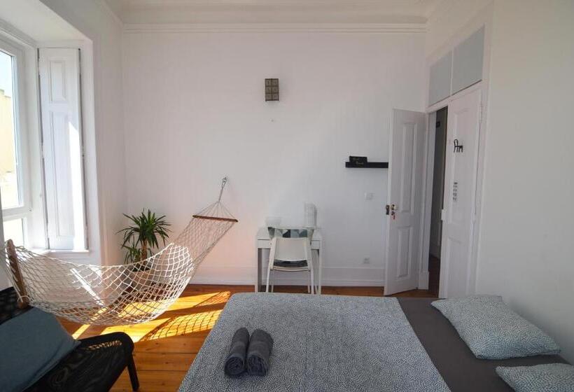 پانسیون Embassy Arriaga Private Elegance Rooms In Stylish Shared Apartment