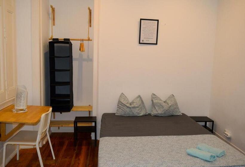 پانسیون Embassy Arriaga Private Elegance Rooms In Stylish Shared Apartment