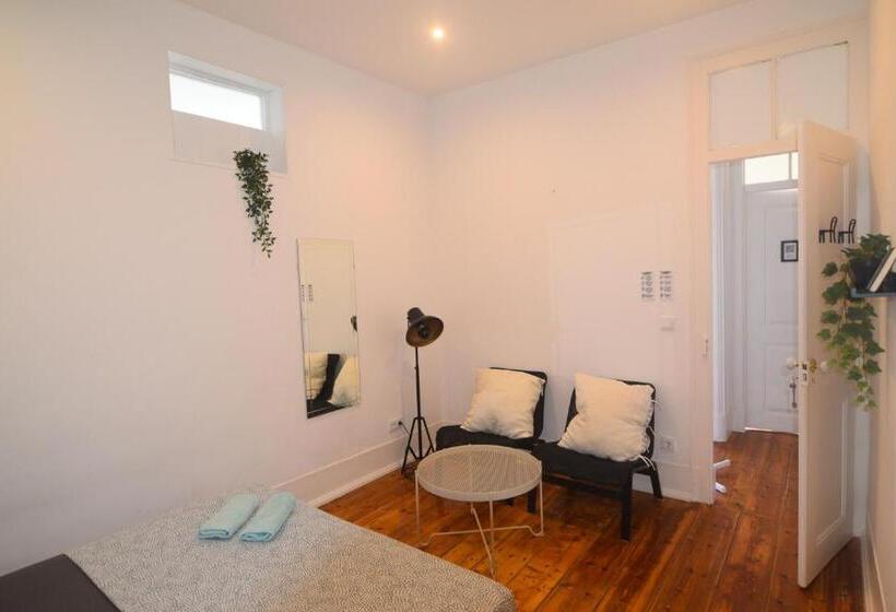 پانسیون Embassy Arriaga Private Elegance Rooms In Stylish Shared Apartment