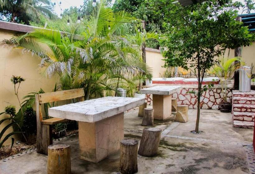 پانسیون Hostal Casa Tete