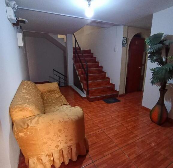 פנסיון Hostal Los Andes, Cerro Colorado , Arequipa