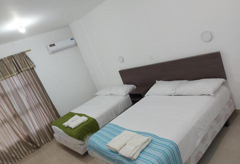 پانسیون Hostal Los Gavilanes