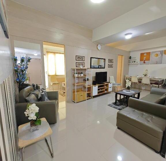 پانسیون Jocelyn Staycation @grass Residences North Edsa