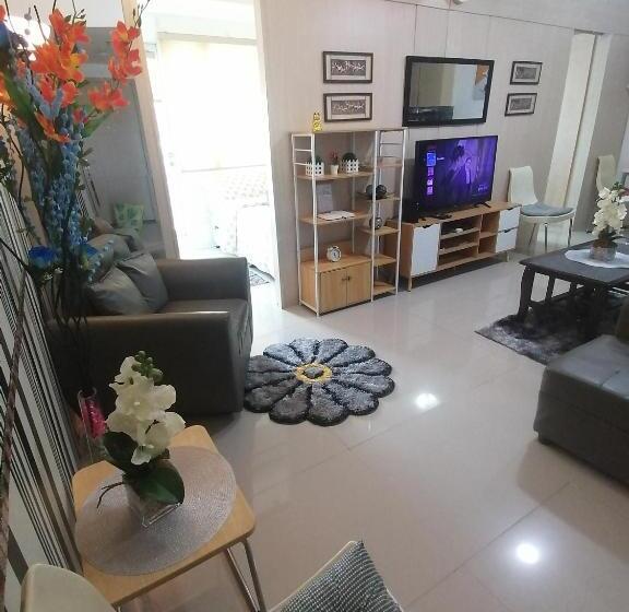 پانسیون Jocelyn Staycation @grass Residences North Edsa