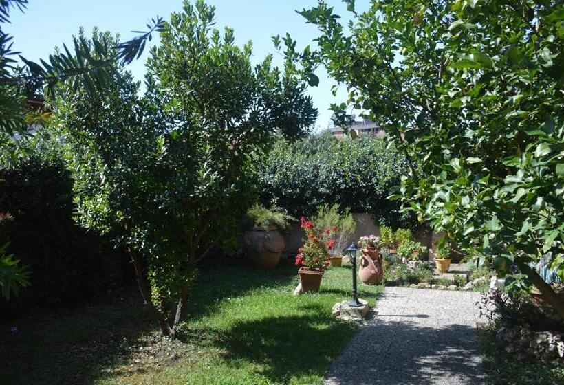 ペンション L Oasi Delle Vigne