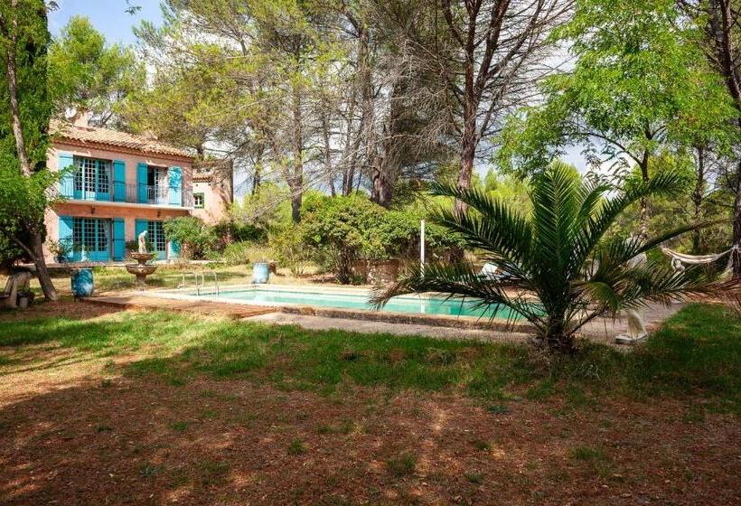 펜션 Pigeonnier Indépendant